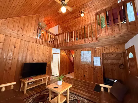 197 Town Line Rd, Grand Rapids, MN 55744