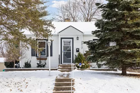 3017 Kentucky Ave S, Saint Louis Park, MN 55426