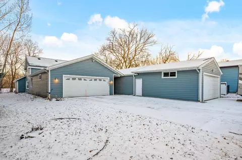 14105 36th Ave N, Plymouth, MN 55447