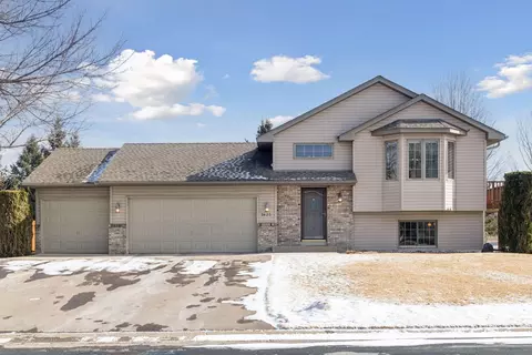 1625 Niagara St, Waconia, MN 55387