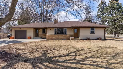 20 Elm Ave S, Maple Lake, MN 55358