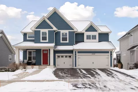 16228 Equestrian Trl, Lakeville, MN 55044