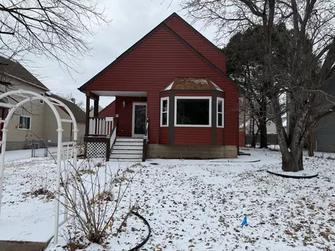 2605 Emerson Ave N, Minneapolis, MN 55411