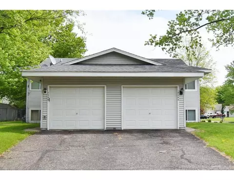 7344 Zenith Ave N, Brooklyn Park, MN 55443