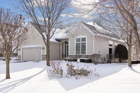 3850 Lilac Ln, Woodbury, MN 55129