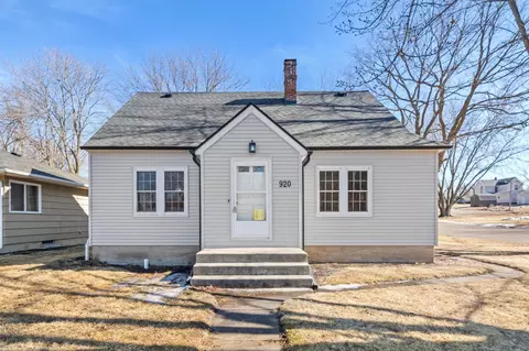 920 8th Ave, Howard Lake, MN 55349