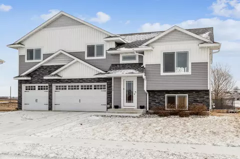 112 Serenity Ave, Howard Lake, MN 55349