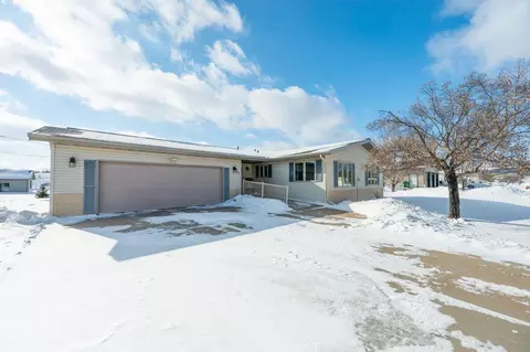 503 W Howard Ave, Keewatin, MN 55753