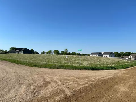 lot5 Judge Ct, Silver Lake, MN 55381