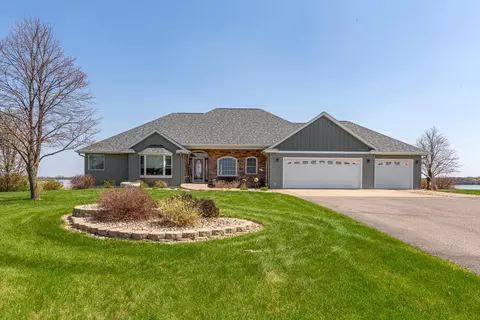 47493 259th Ln, Gaylord, MN 55334