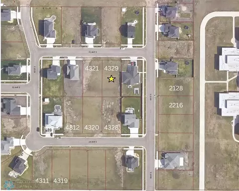 4329 21st Ave S, Moorhead, MN 56560