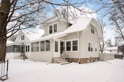 2178 Palace Ave, Saint Paul, MN 55105