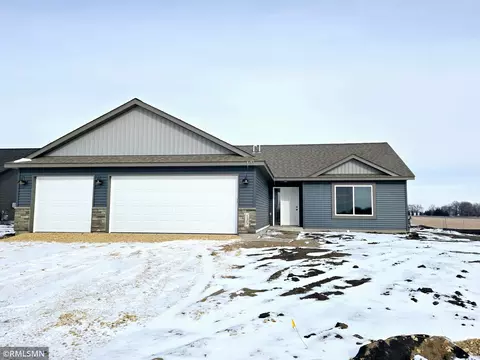 125 5th St E, Green Isle, MN 55338