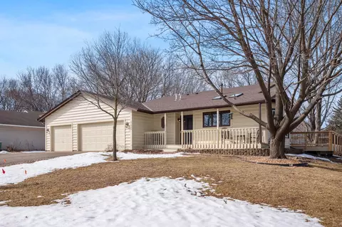 17645 Iceland Trl, Lakeville, MN 55044