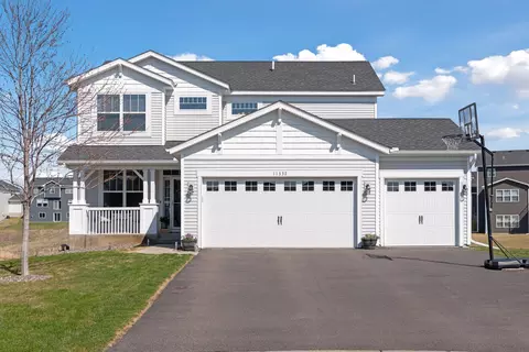 11332 Red Stem Ct, Maple Grove, MN 55311