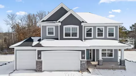8050 Glenwood Dr, Lino Lakes, MN 55014
