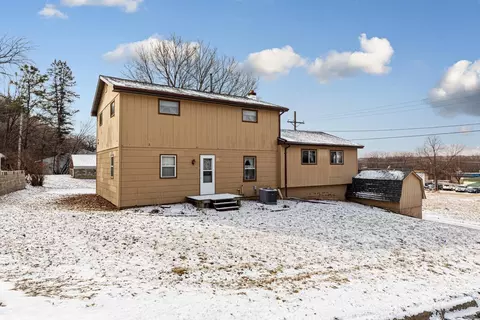212 Cathcart St, Le Sueur, MN 56058