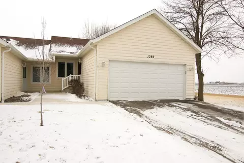 1089 Prairie View Dr SW, Hutchinson, MN 55350