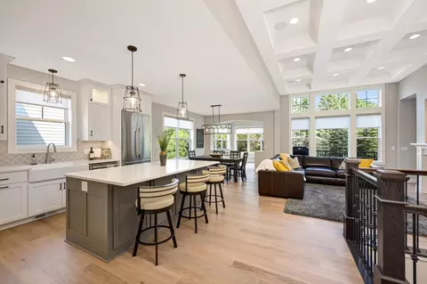 13941 Hidden Lake Trl NE, Prior Lake, MN 55372
