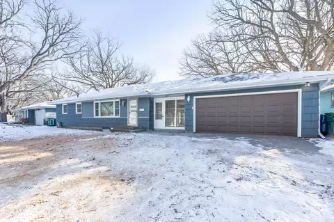 6271 Comet Ln NE, Fridley, MN 55432