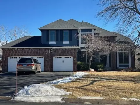 4100 Lakeridge Rd, Excelsior, MN 55331