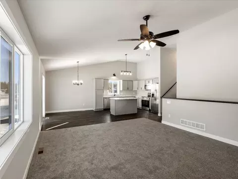 9332 Northtown St, Brainerd, MN 56401 photo 4