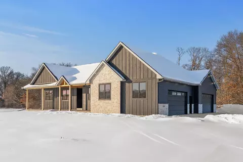 29500 131st St, Princeton, MN 55371