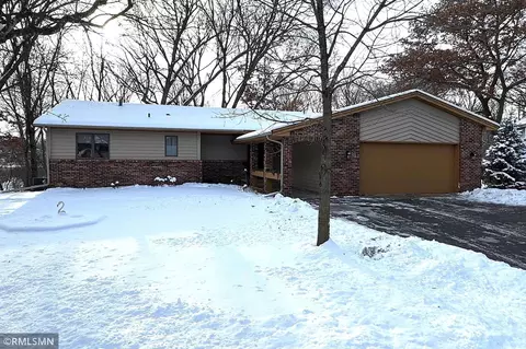 31 Ridge Rd, Circle Pines, MN 55014