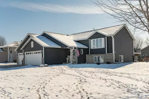 1102 2nd Pl NW, Kasson, MN 55944