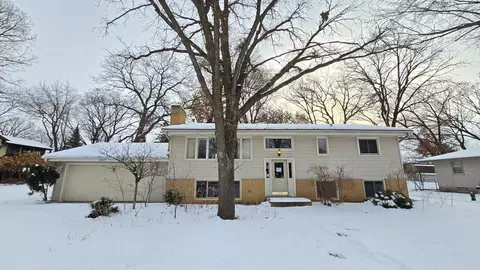 12565 Grouse St NW, Coon Rapids, MN 55448