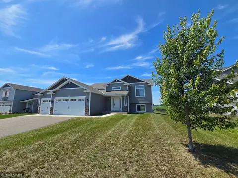 20458 Nedd St, Big Lake, MN 55309