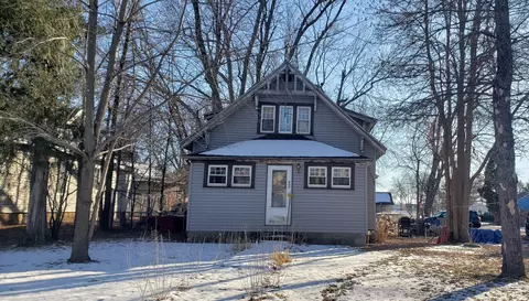 400 E Rutherford St, Ogilvie, MN 56358