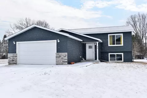 20 Sunset Blvd, Elgin, MN 55932