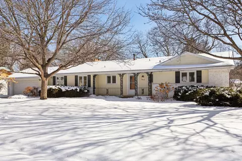 853 Forest Dale Rd, New Brighton, MN 55112