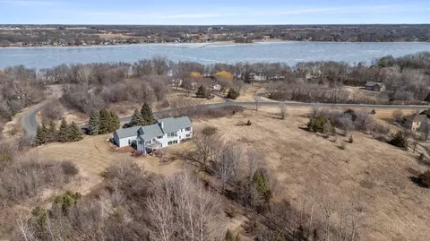 4727 S Lake Sarah Dr, Independence, MN 55359