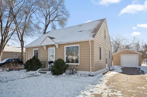 1946 Nortonia Ave, Saint Paul, MN 55119