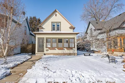 1514 Madison St NE, Minneapolis, MN 55413