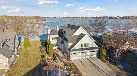 60 W Point Ave, Tonka Bay, MN 55331