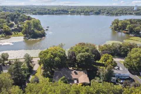 2508 Keller Pkwy, Maplewood, MN 55109
