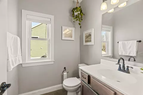 Bath - 3015 224th St W, Farmington, MN 55024 photo 1 of 5