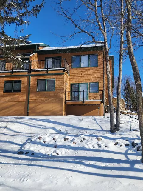 1985 Superior Ave, Cumberland, WI 54829