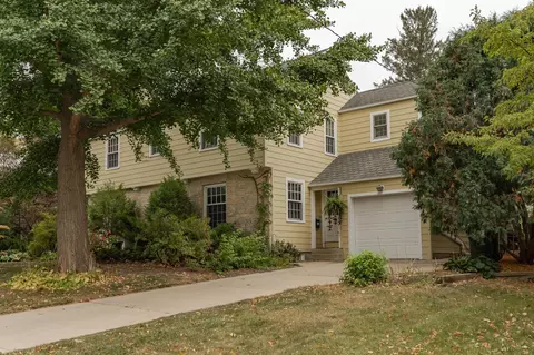 1130 6th St SW, Rochester, MN 55902