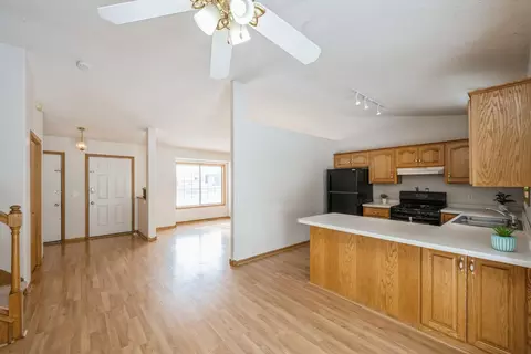 5385 Mitchell Ridge Dr, Big Lake, MN 55309