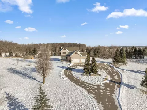 4322 42nd St SE, Delano, MN 55328