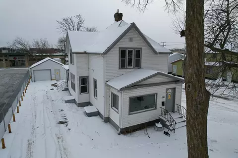 1312 1st St N, Saint Cloud, MN 56303