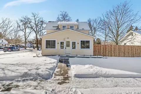 32 E Weisel St, Litchfield, MN 55355
