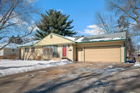 5953 Admiral Ln N, Brooklyn Center, MN 55429