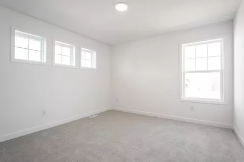 Bedroom - 6518 Tamarack Ln, Corcoran, MN 55340 photo 5 of 6