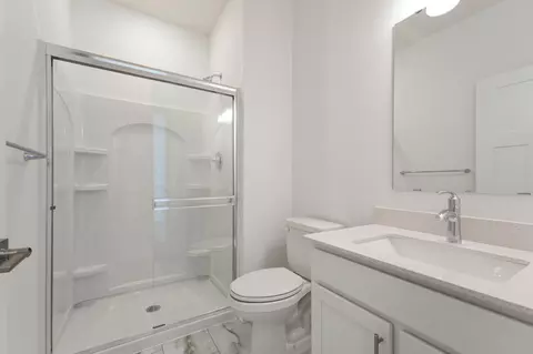 Bath - 6518 Tamarack Ln, Corcoran, MN 55340 photo 1 of 3