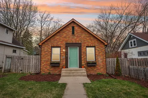 4244 Jefferson St NE, Columbia Heights, MN 55421